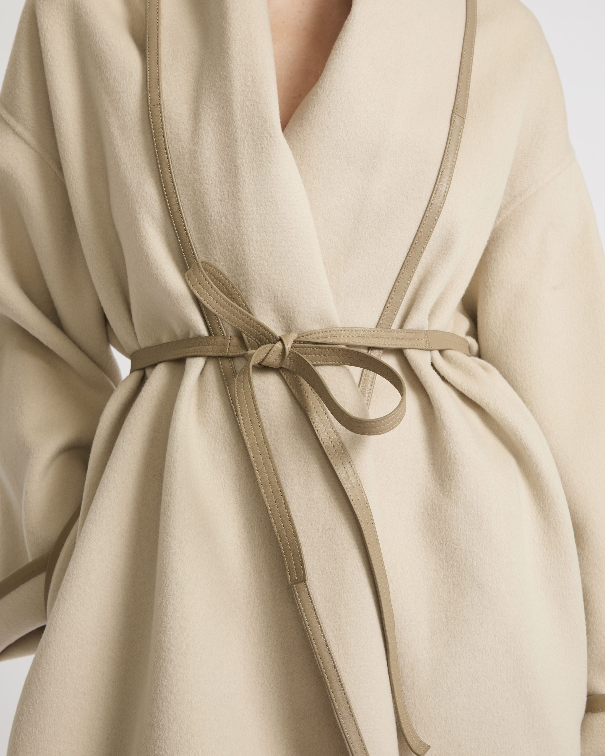 Double-sided wool-blend draped jacket A - Imagen 3